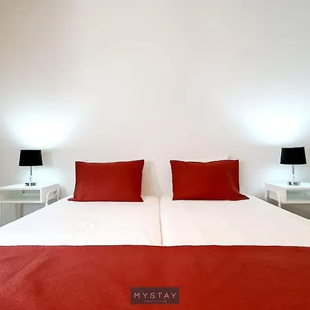 Close To Beach - Pool - Wifi - Mystay Διαμέρισμα Εσποσέντε